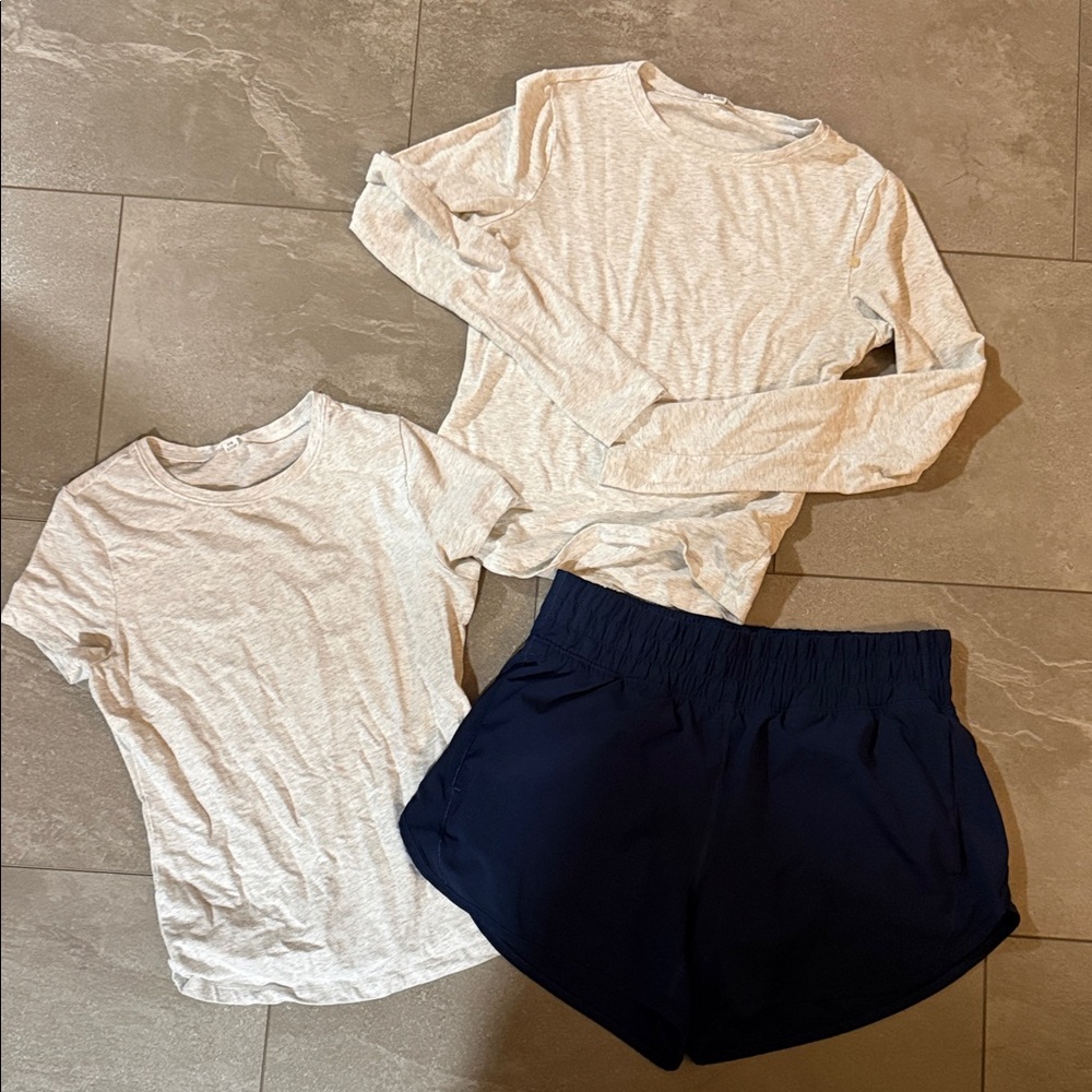 Running clothes bundle! - image 1